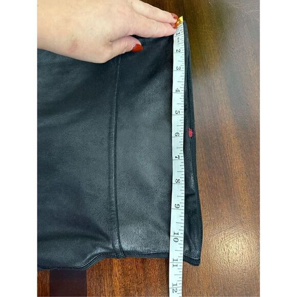 Spanx Faux Leather Leggings - XS - Picture 8 of 10